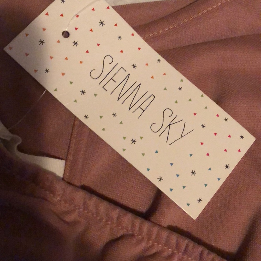 Wardrobe refresh - Picture 3 of 3